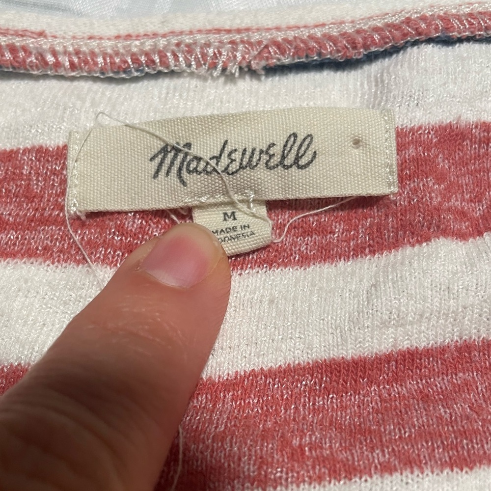 Madewell Skyline V-Neck Tee in the Elliott Stripe. Size M. - Picture 3 of 7